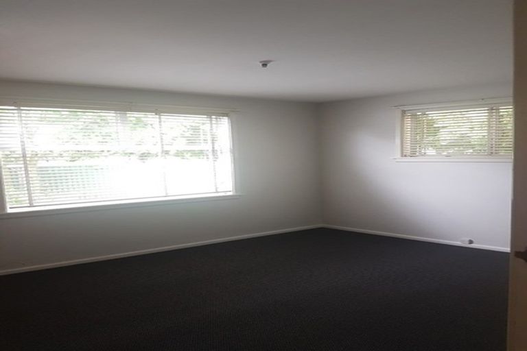 Photo of property in 1/224 Main North Road, Redwood, Christchurch, 8051