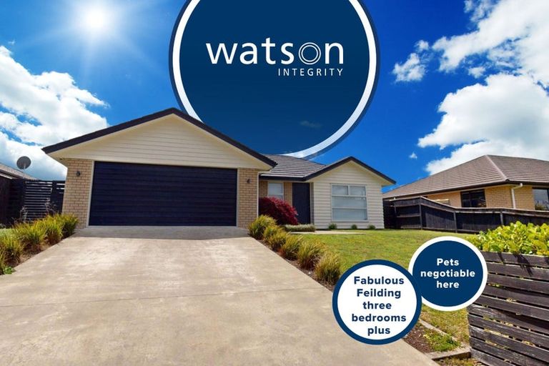 Photo of property in 14 Macdonald Heights, Feilding, 4702