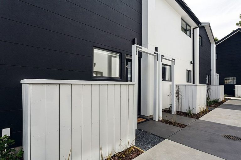 Photo of property in 4/221 Armagh Street, Christchurch Central, Christchurch, 8011