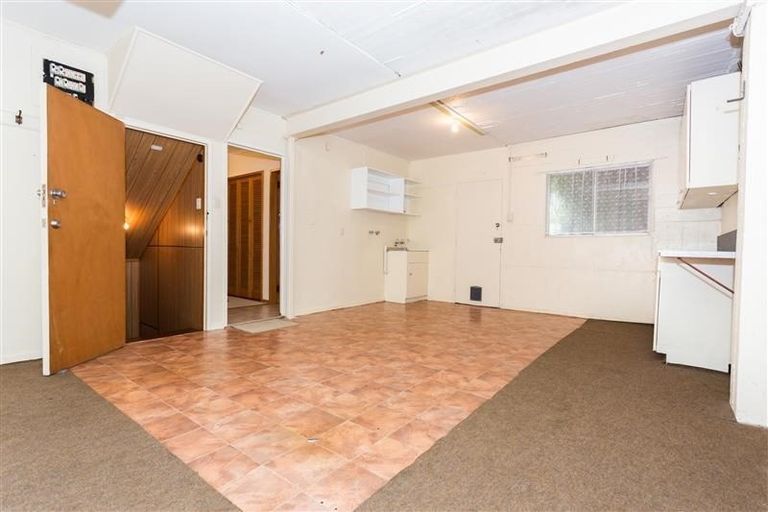 Photo of property in 4 Duncan Street, Dunedin Central, Dunedin, 9016
