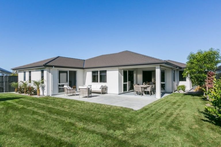 Photo of property in 36 Kapiti Drive, Poraiti, Napier, 4112