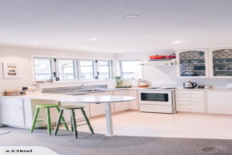 Photo of property in 121 Links Avenue, Mount Maunganui, 3116