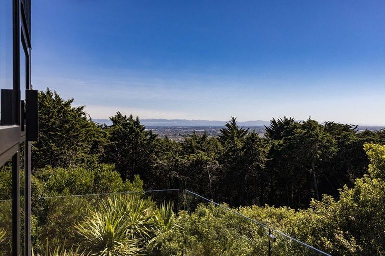 Photo of property in 1 Quarry Hill Terrace, Kennedys Bush, Christchurch, 8025