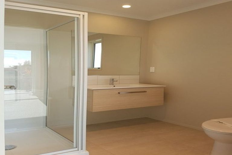 Photo of property in 51 Sentinel Avenue, Omokoroa, 3114