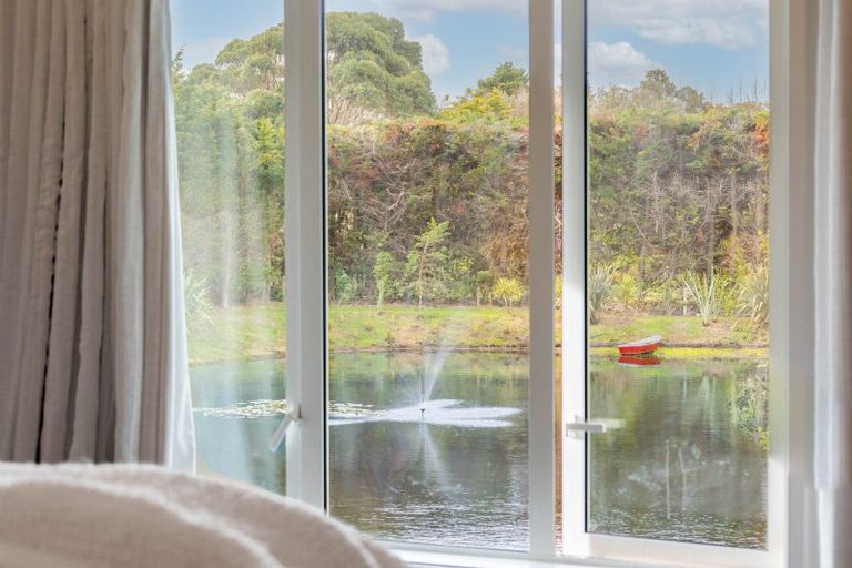 Photo of property in 32a Titoki Road, Waikanae Beach, Waikanae, 5036