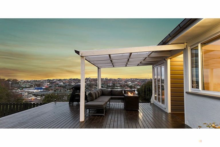 Photo of property in 12 Marchwiel Street, Marchwiel, Timaru, 7910