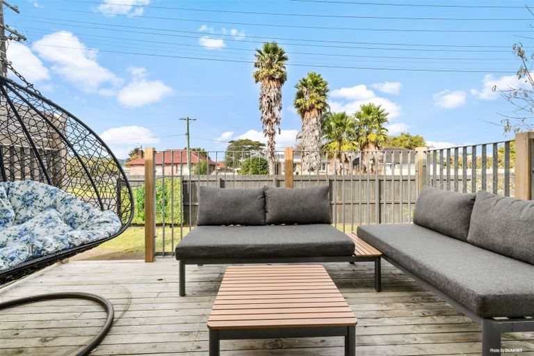 Photo of property in 1/18 Sheehan Avenue, Papakura, 2110