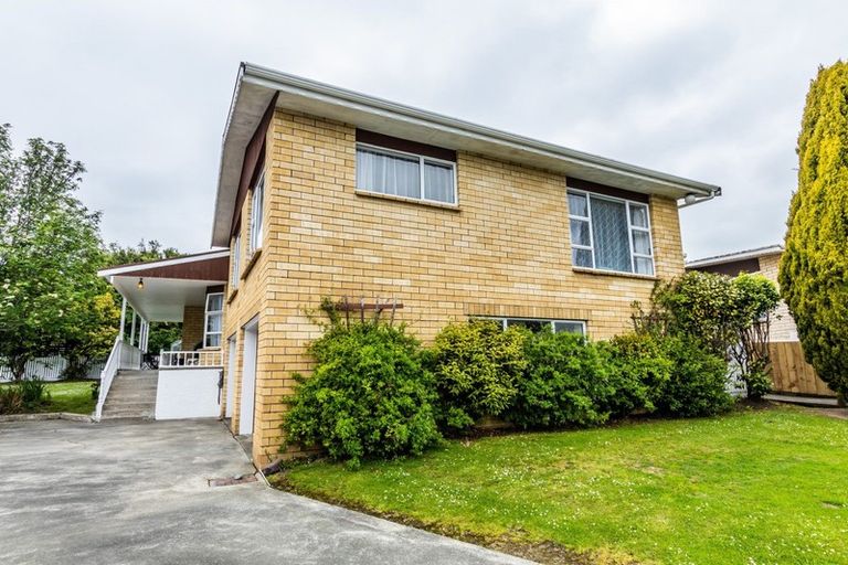 Photo of property in 36 Waterford Drive, Winton, 9720