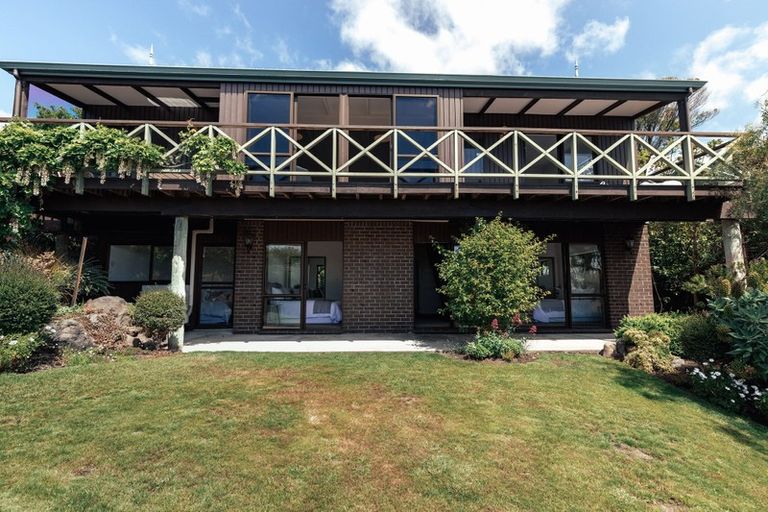 Photo of property in 68 Cannon Hill Crescent, Mount Pleasant, Christchurch, 8081