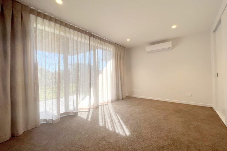 Photo of property in 23 Lakewood Lane, Cambridge, 3434