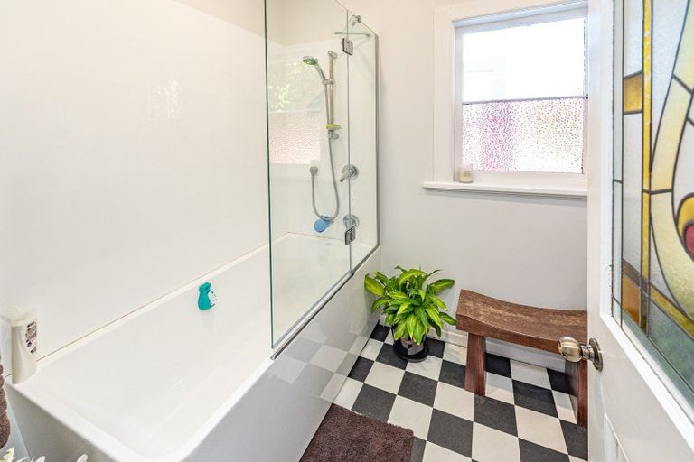 Photo of property in 2c Saint Leonard Street, Saint Johns Hill, Whanganui, 4501