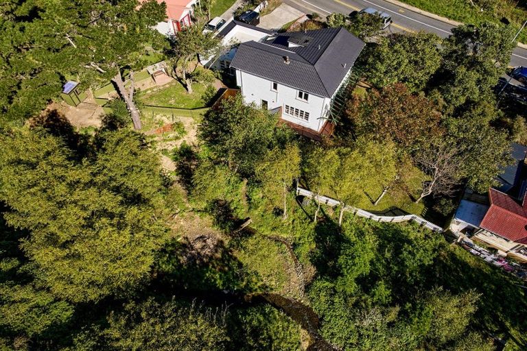 Photo of property in 202 Happy Valley Road, Owhiro Bay, Wellington, 6023