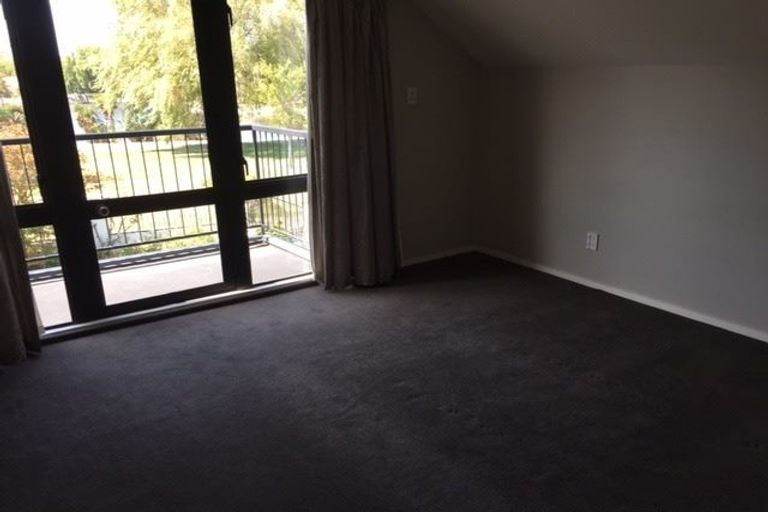 Photo of property in 2/28 Brigham Drive, Halswell, Christchurch, 8025