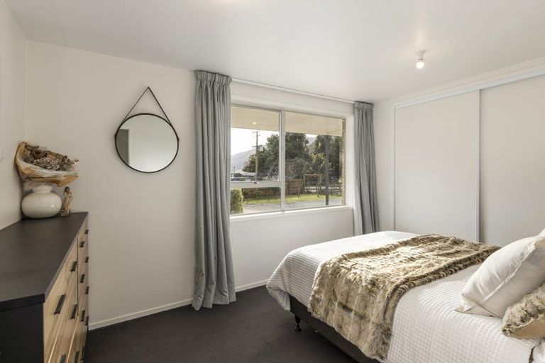 Photo of property in 1112 Queen Charlotte Drive, Linkwater, Picton, 7281