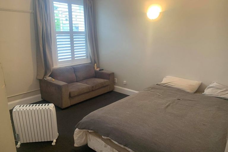 Photo of property in Fire Station Apartments, 54 Northland Road, Northland, Wellington, 6012