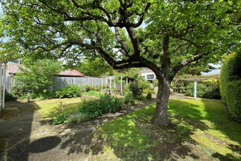Photo of property in 16 Gibbon Street, Sydenham, Christchurch, 8023