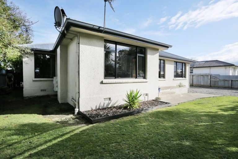 Photo of property in 72 Lime Street, Newfield, Invercargill, 9812