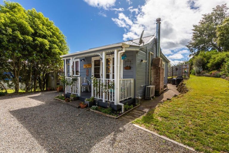 Photo of property in 13 Racecourse Road, Waipukurau, 4200