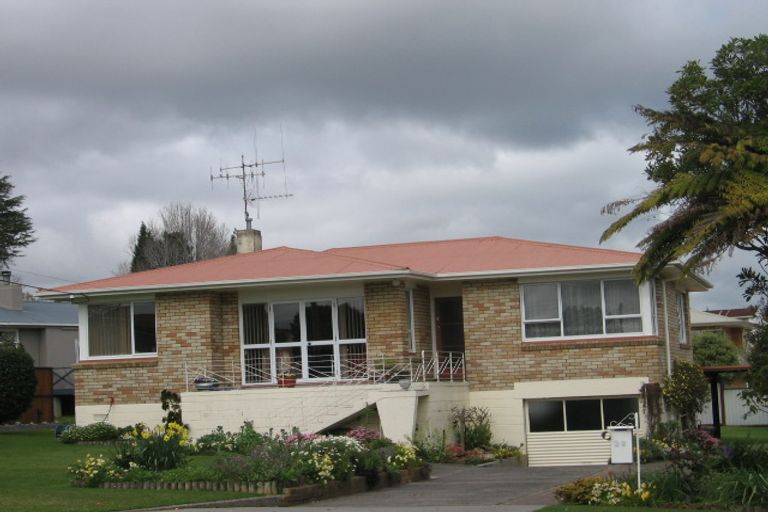 Photo of property in 52 Smiths Road, Matua, Tauranga, 3110