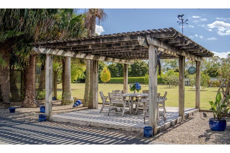 Photo of property in 108 Waitotara Drive, Waipapa, 0230