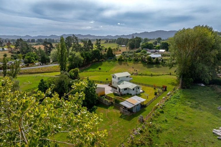 Photo of property in 2352 River Road, Horsham Downs, Hamilton, 3281