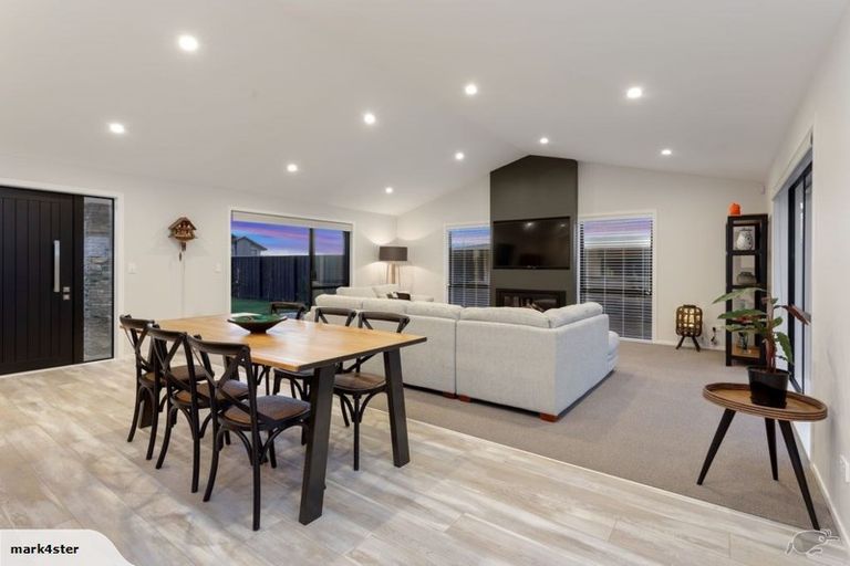 Photo of property in 75 The Esplanade, Pegasus, 7612