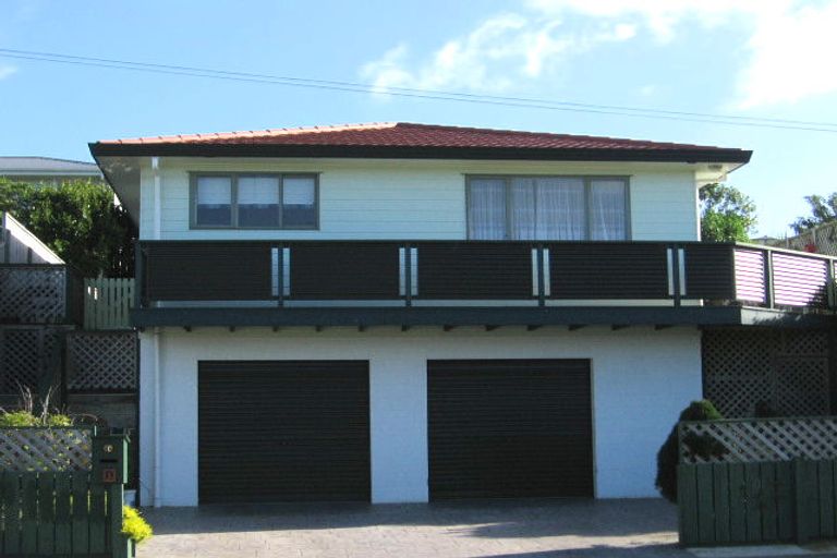 Photo of property in 1 Tuki Street, Titahi Bay, Porirua, 5022