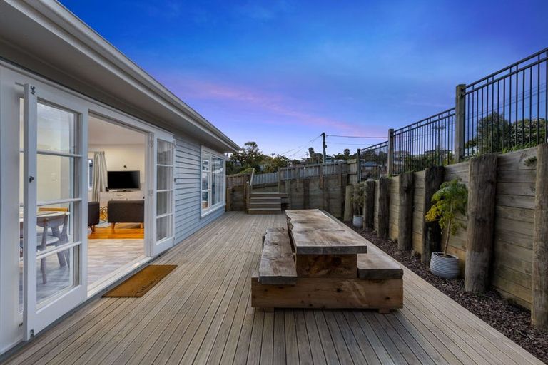 Photo of property in 36 Killarney Avenue, Torbay, Auckland, 0630