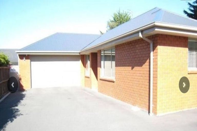 Photo of property in 43b Halswell Junction Road, Halswell, Christchurch, 8025