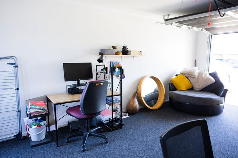 Photo of property in 32 Old Farm Road, Hamilton East, Hamilton, 3216