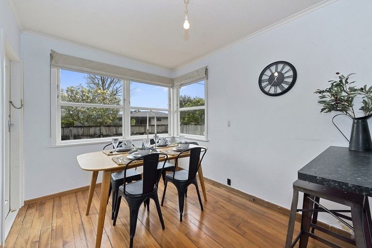 Photo of property in 1 Warwick Avenue, St Andrews, Hamilton, 3200