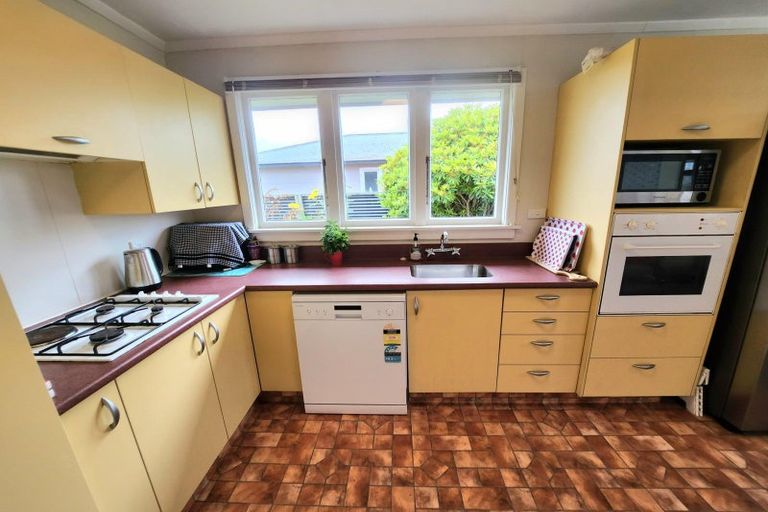 Photo of property in 60 Taward Street, Oamaru North, Oamaru, 9400