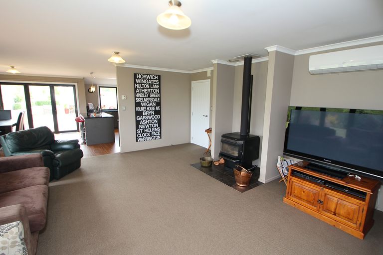 Photo of property in 4/102 Beach Road, Awamoa, Oamaru, 9495