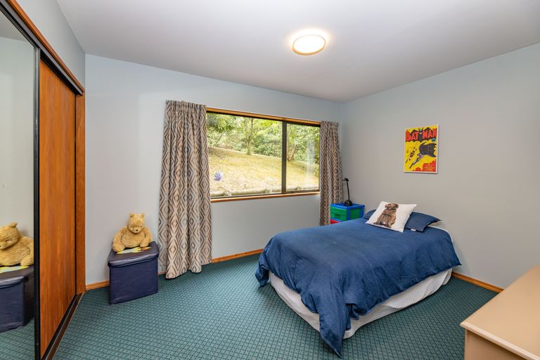 Photo of property in 5 Lachie Griffen Rise, Governors Bay, Lyttelton, 8971