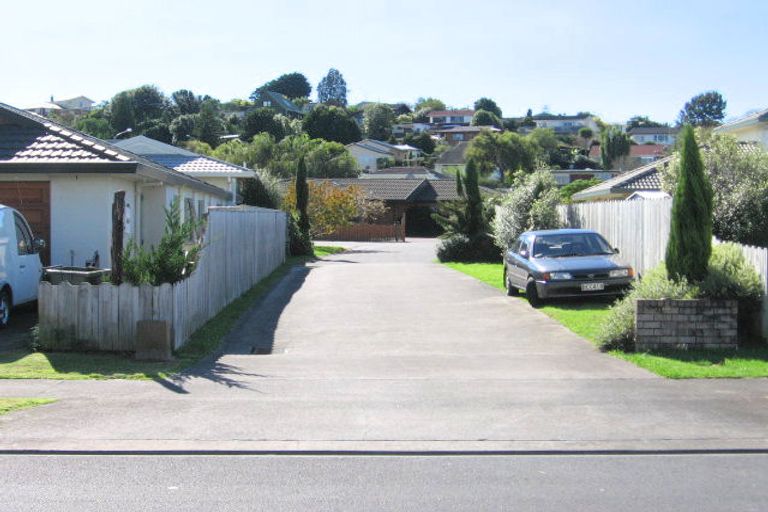 Photo of property in 15 Fremantle Place, Pakuranga Heights, Auckland, 2010