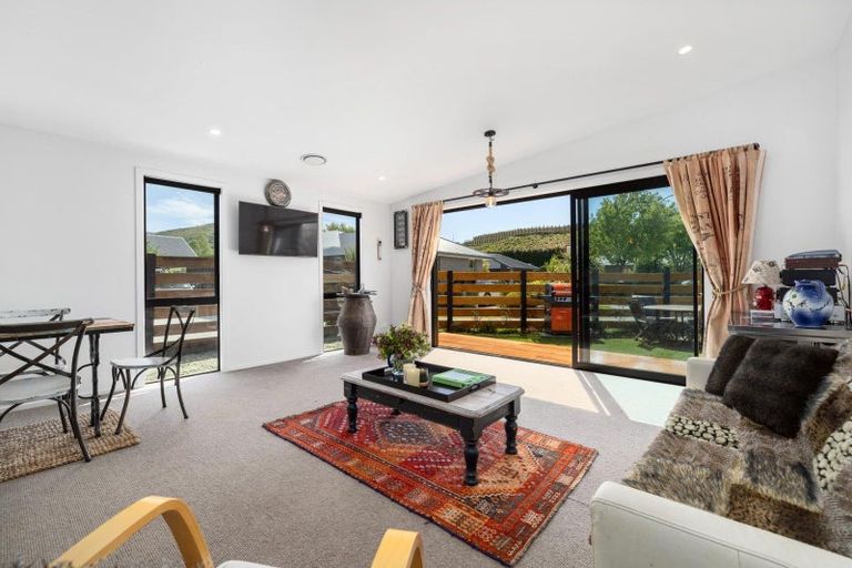 Photo of property in 2 Mulbury Way, Lower Shotover, Queenstown, 9304