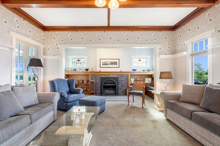 Photo of property in 44 College Street, College Estate, Whanganui, 4500