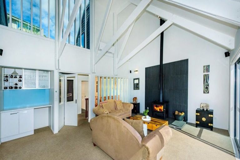 Photo of property in 11 Toledo Place, Mount Pleasant, Christchurch, 8081