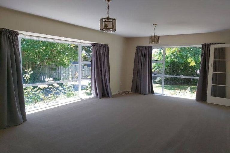 Photo of property in 63 Whitby Street, Burnside, Christchurch, 8053