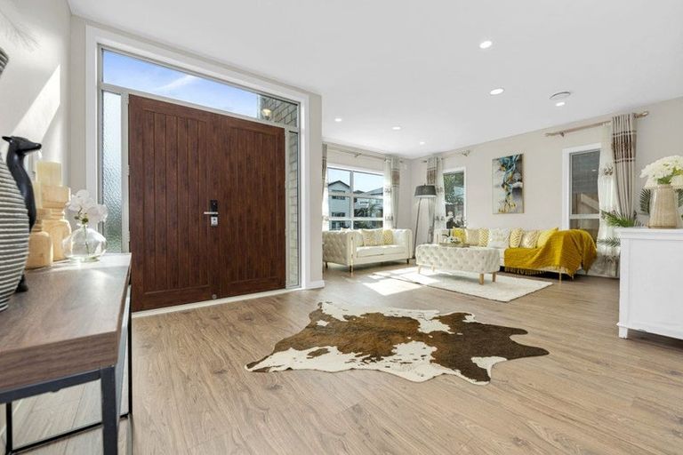 Photo of property in 5 Puoro Street, Flat Bush, Auckland, 2019