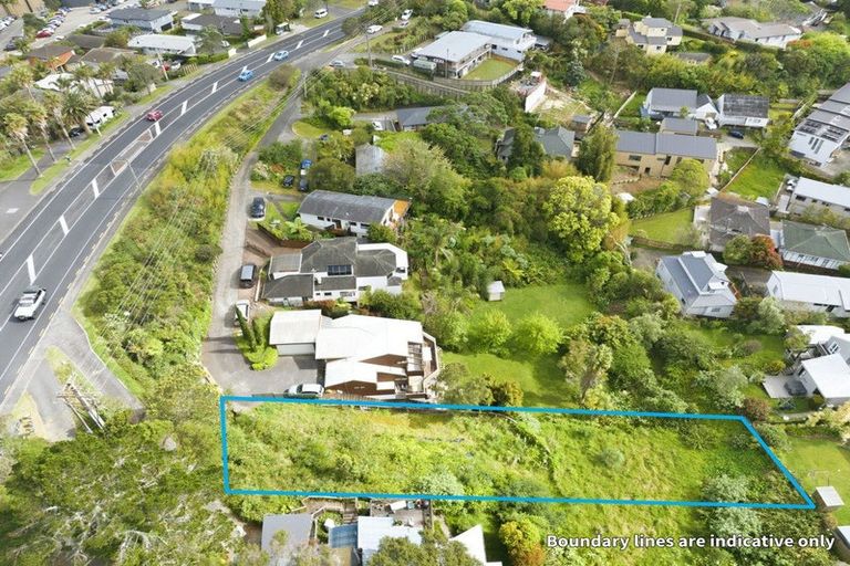 Photo of property in 657 East Coast Road, Browns Bay, Auckland, 0630
