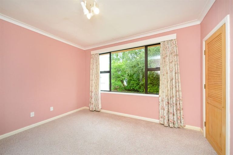 Photo of property in 73 Keeling Street, West End, Palmerston North, 4412