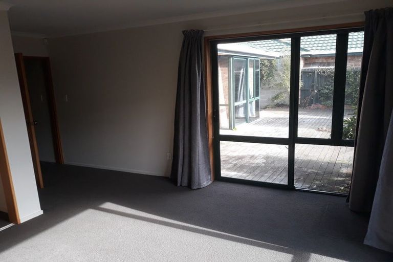 Photo of property in 1 Owens Terrace, Upper Riccarton, Christchurch, 8041