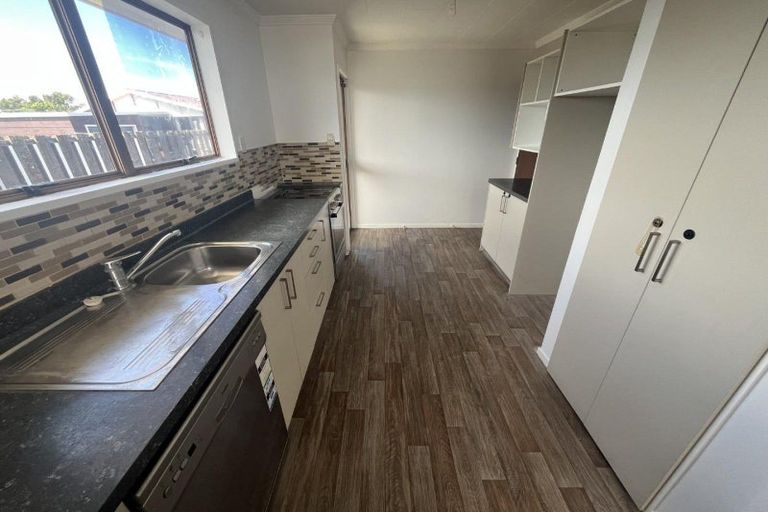 Photo of property in 27 Exeter Crescent, Springvale, Whanganui, 4501