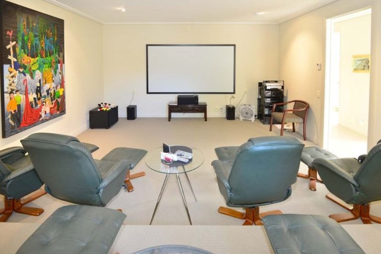 Photo of property in 74 Voyager Drive, Gulf Harbour, Whangaparaoa, 0930