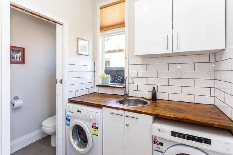 Photo of property in 64 Cumnor Terrace, Woolston, Christchurch, 8023