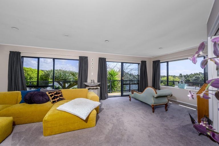 Photo of property in 11d Redwood Crescent, Hurdon, New Plymouth, 4310