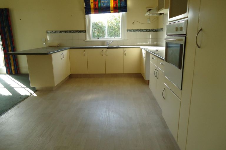 Photo of property in 40 Parsonage Road, Waimate, 7924