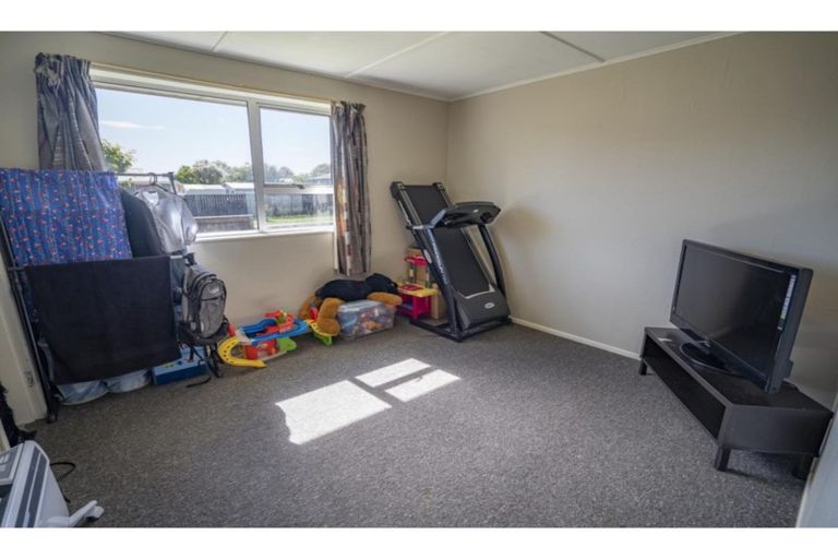 Photo of property in 54 Paisley Street, Kew, Invercargill, 9812