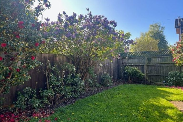 Photo of property in 9/27 Darvel Street, Riccarton, Christchurch, 8011